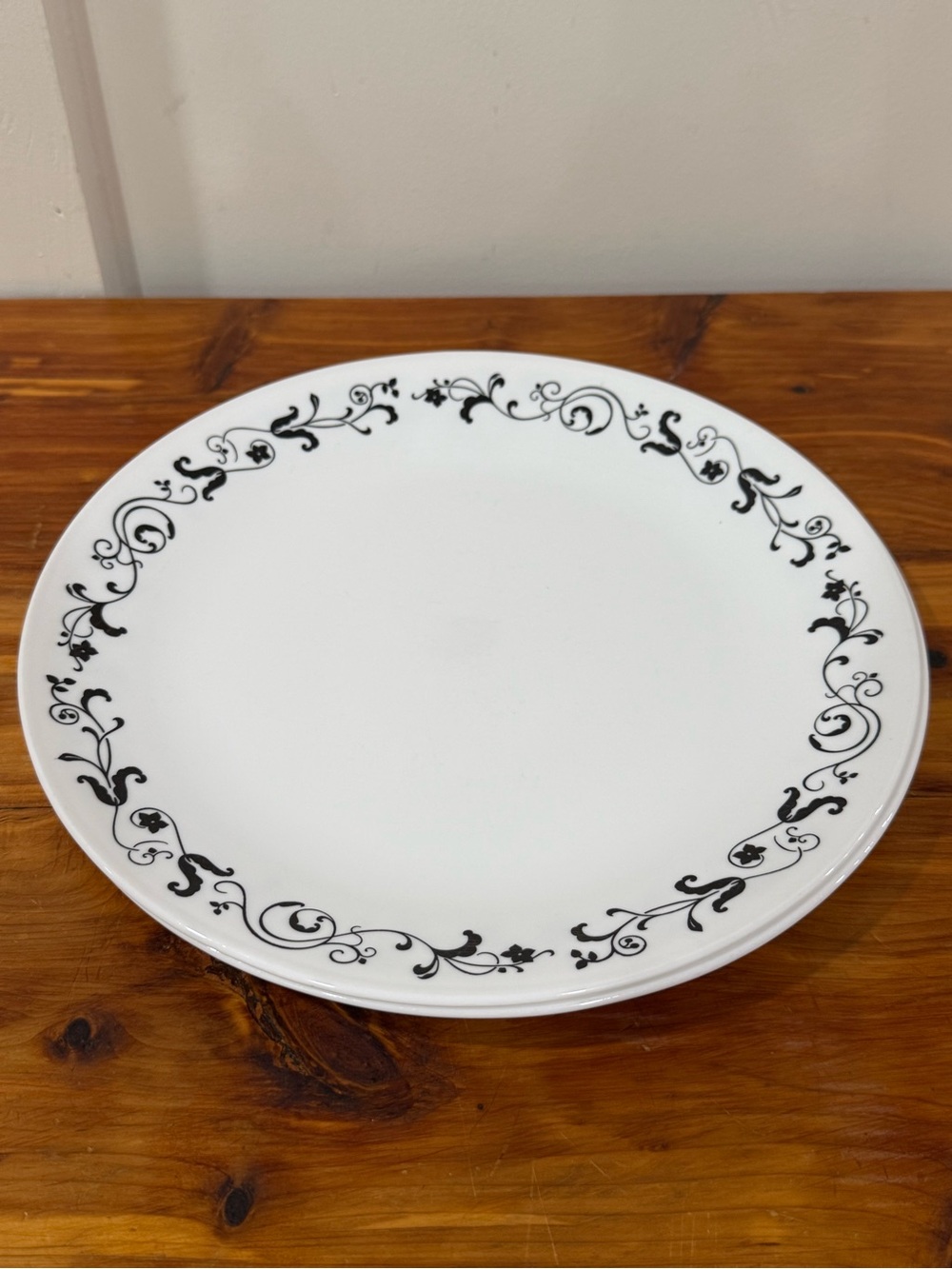 Corelle Garden Getaway Dinner Plates Set of 2